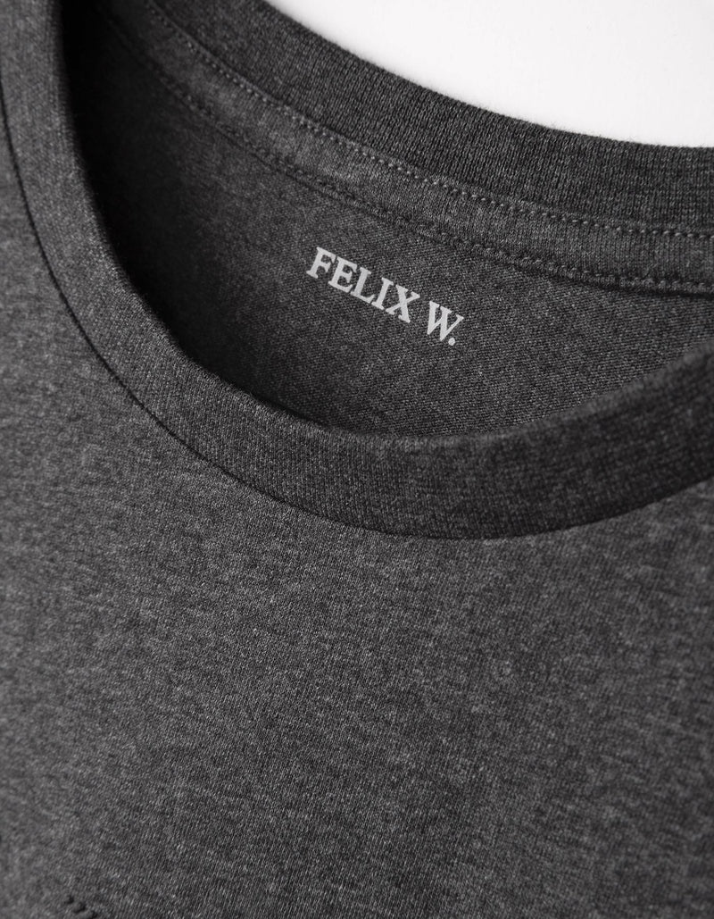 T-Shirt_Branded_FelixW_anthrazit_03_Detail_PREVIEW.jpg